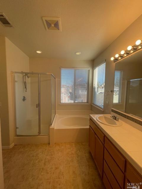 Building Photo - 1230 Bello Dr