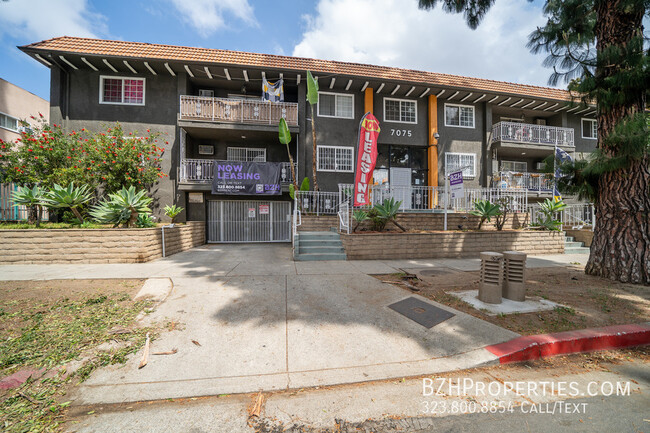 Building Photo - 7076 Lanewood Ave
