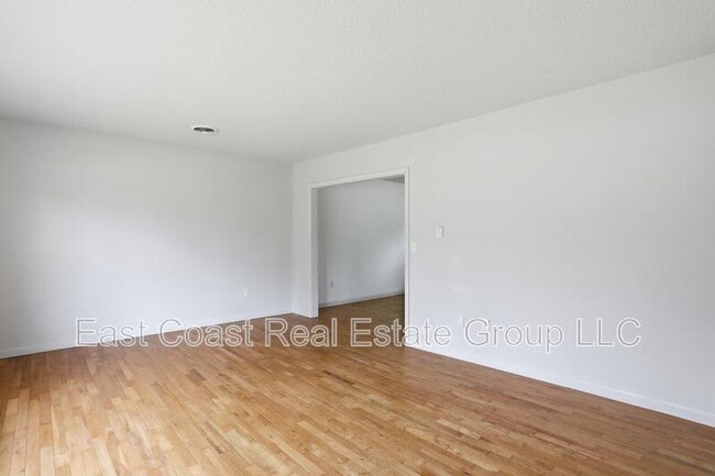 Building Photo - 115 Evans Run Dr