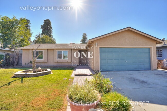 Primary Photo - Totally Remodeled Home in Turlock: It's No...