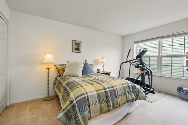 Building Photo - 2311 Hazeltime Dr