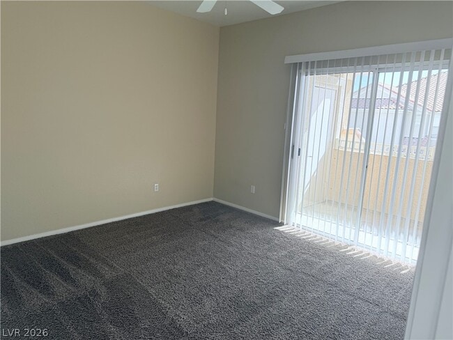 Building Photo - 5855 Valley Dr