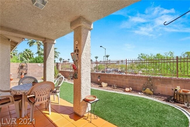 Building Photo - 1644 Eagle Peak Way