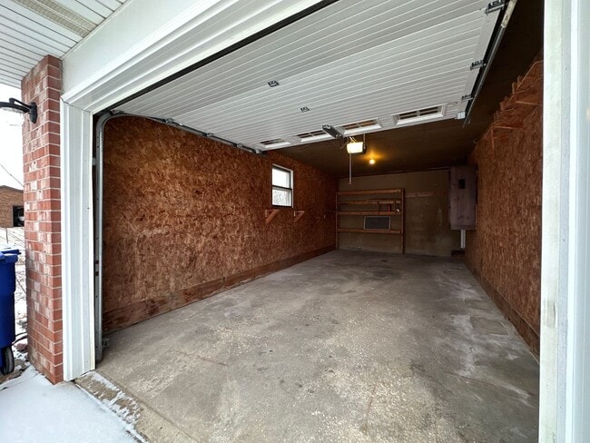 Building Photo - 1255-1325 O Keefe Rd