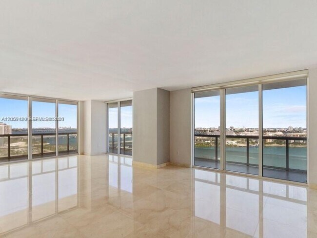 Building Photo - 50 Biscayne Blvd