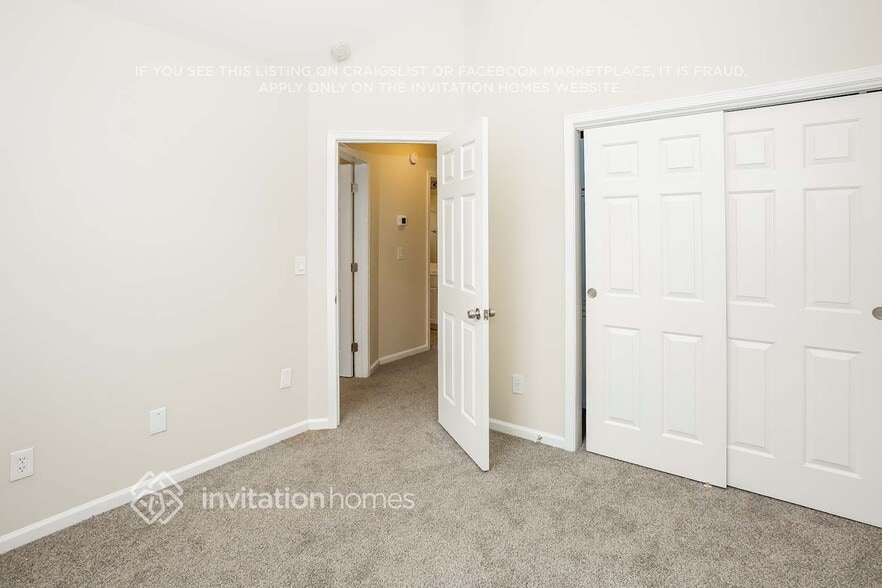 Building Photo - 17509 Cambridge Grove Dr