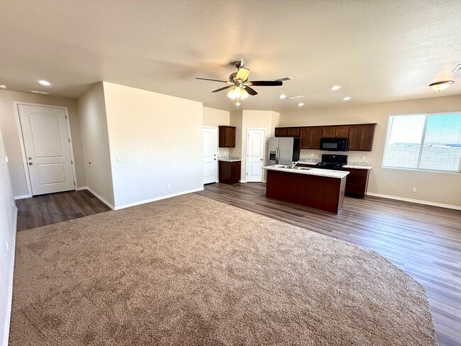 Building Photo - 3572 Charleston Loop