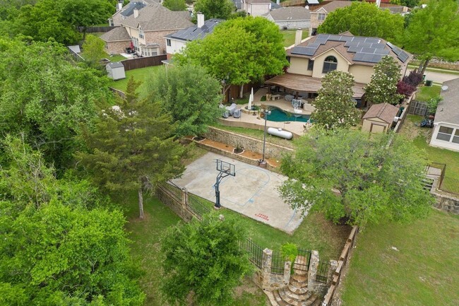 Building Photo - 1088 Pondview Dr