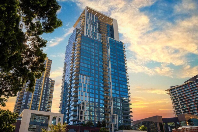 Building Photo - 1388 Kettner Blvd