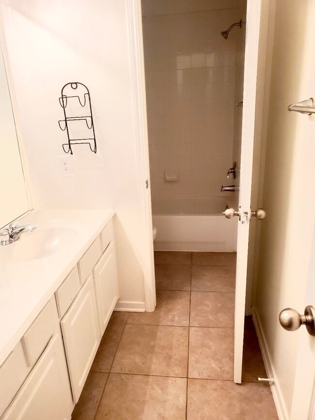 Building Photo - 2526 Sunrise Harbor Ln