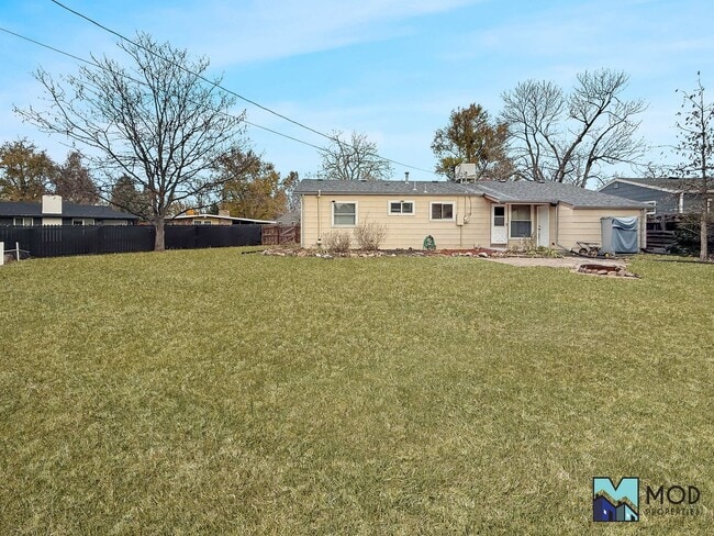 Building Photo - $0 DEPOSIT OPTION!!! CHARMING 3 BED/1 BATH RANCH IN VIRGINIA VILLAGE: HARDWOOD FLOORS, SPACIOUS L...