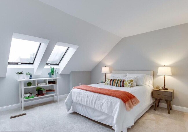 Bedroom #2 - 1400 East Capitol St NE