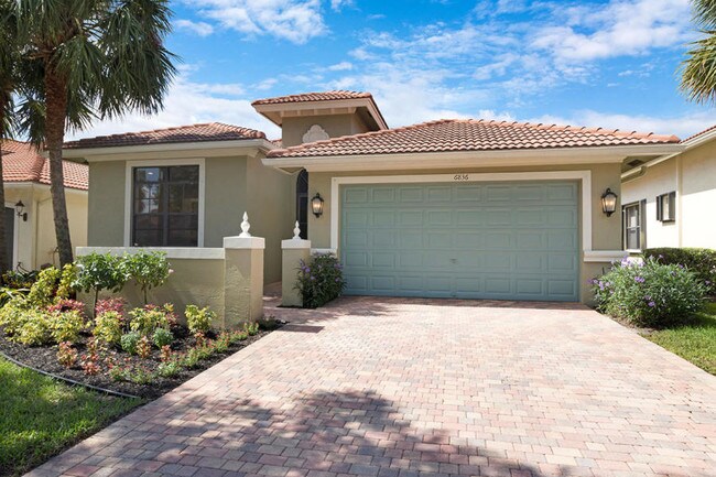 Building Photo - 6836 Adriano Dr