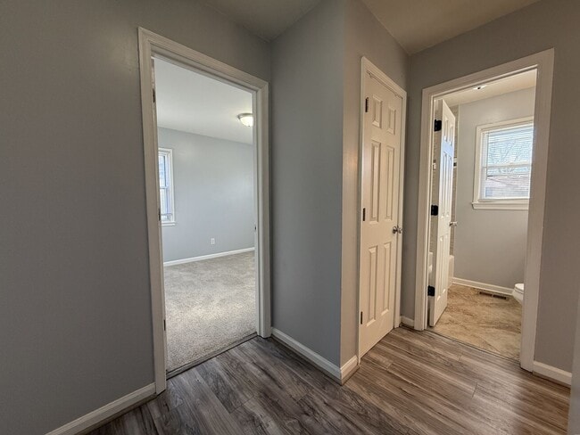 Building Photo - Tastefully Updated 4 Bedroom Home.