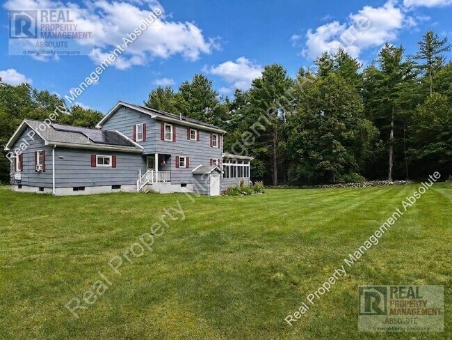 Building Photo - 324 Mammoth Rd