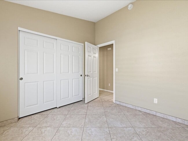 Building Photo - Spacious Living in a Gated Community with Amenities!