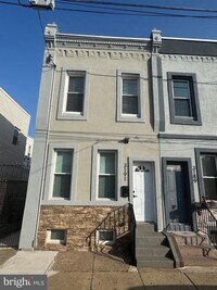 Building Photo - 3191 E Thompson St