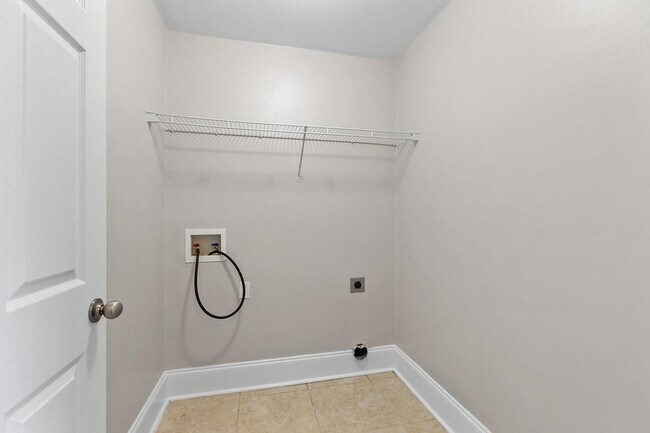 Building Photo - 2602 Fenwood Ct