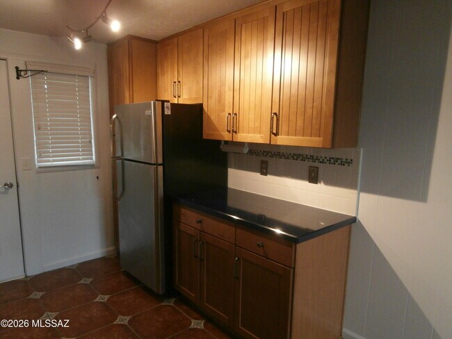 Building Photo - 248 S Paseo Lobo
