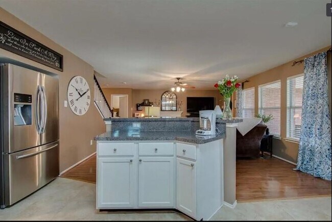 Building Photo - For Rent: Beautiful 3 Bedroom Home in Red Oak, TX!