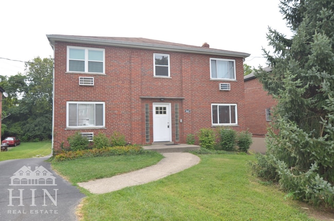 Building Photo - 3931 E Gatewood Ln