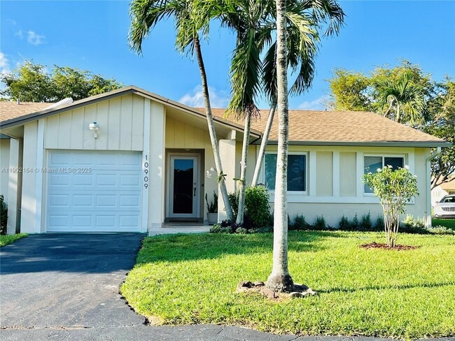 Primary Photo - 10909 SW 117th Pl