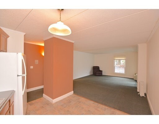Building Photo - 152 Turner Rd