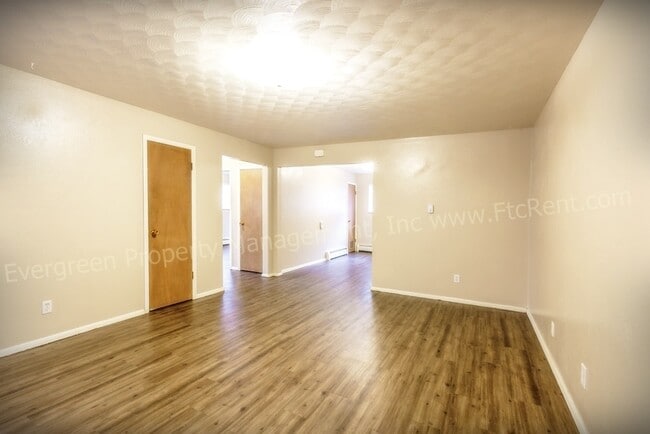 Building Photo - 1110 Gard Pl