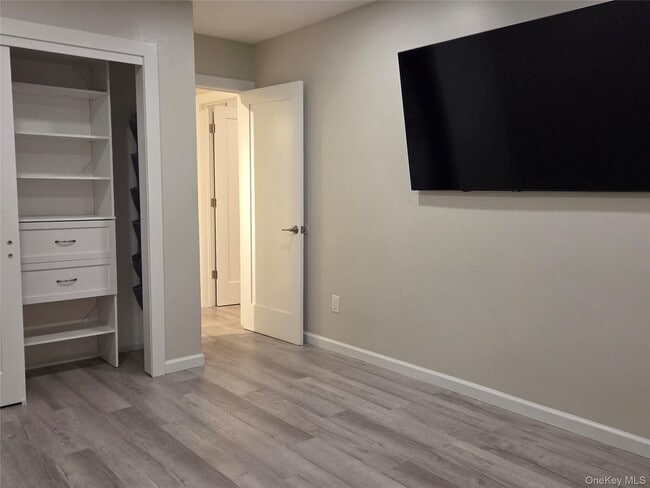 Building Photo - 189 Sierra Vista Ln