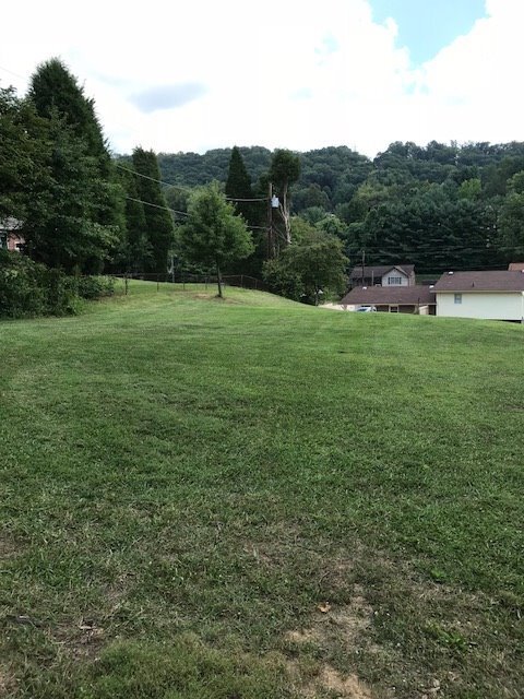 Building Photo - 3 or 4 Bdrm/2 Bath Home ? Kingsport, TN