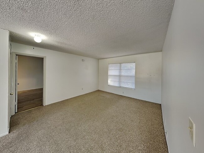 Building Photo - 1717 Michigan Ave