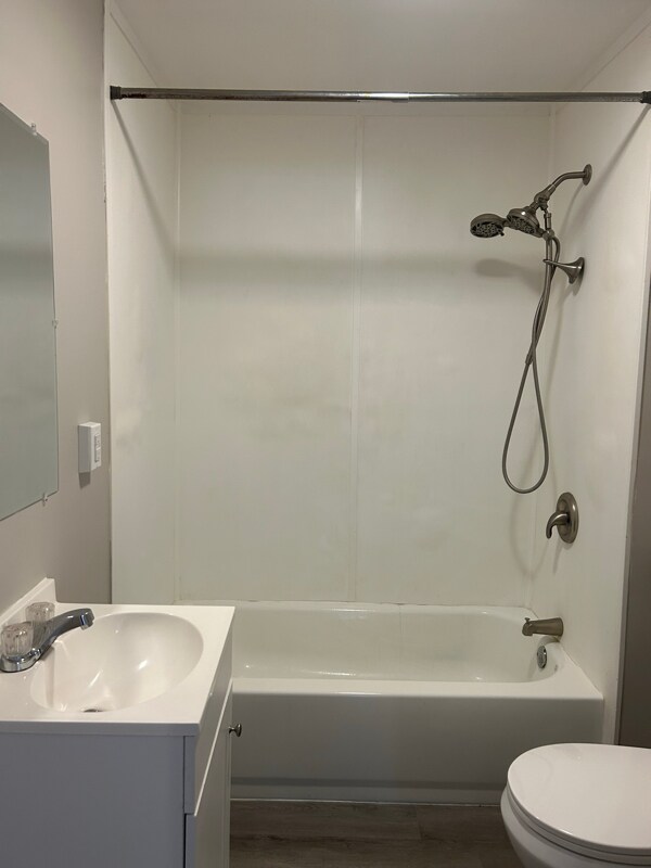 Building Photo - 401 Hannibal St