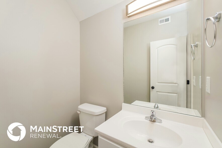 Building Photo - 2097 Paddle Wheel Dr