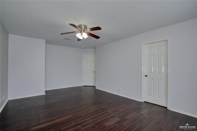 Building Photo - 41 San Fabian St