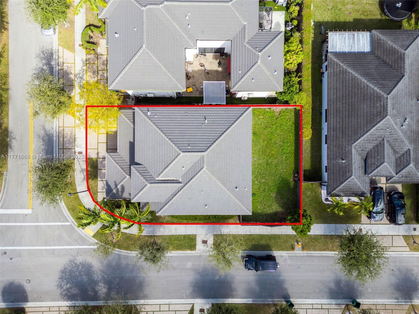 Building Photo - 13673 SW 159th Ave