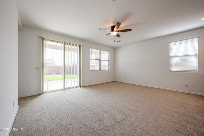 Building Photo - 17270 W Saddle Horn Trl