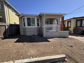 Building Photo - 2710 79th Ave