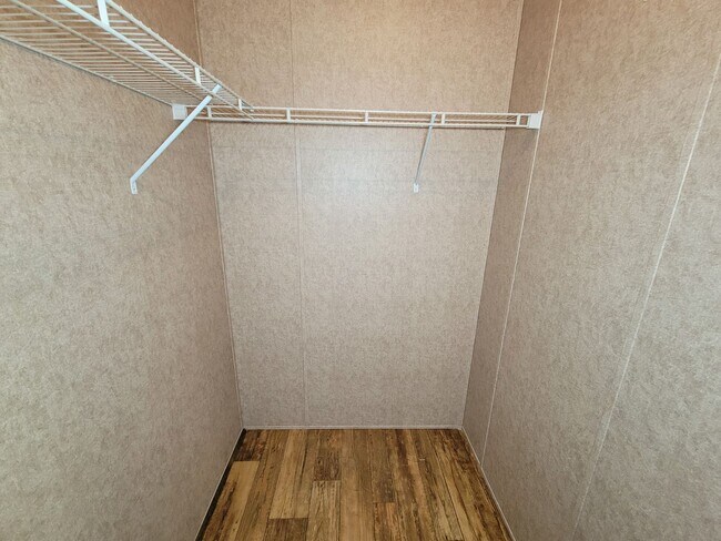 Building Photo - Cozy and Adorable home 4 bedroom 2 bath home on over 1 acre near McRae Lake! Relax on the covered...