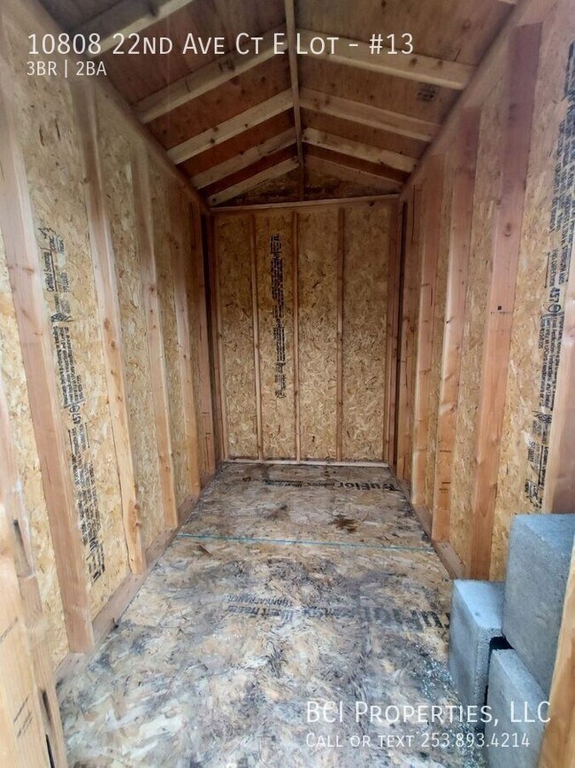 Building Photo - 10808 22nd Ave Ct E