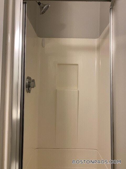 Building Photo - 72 Revere St