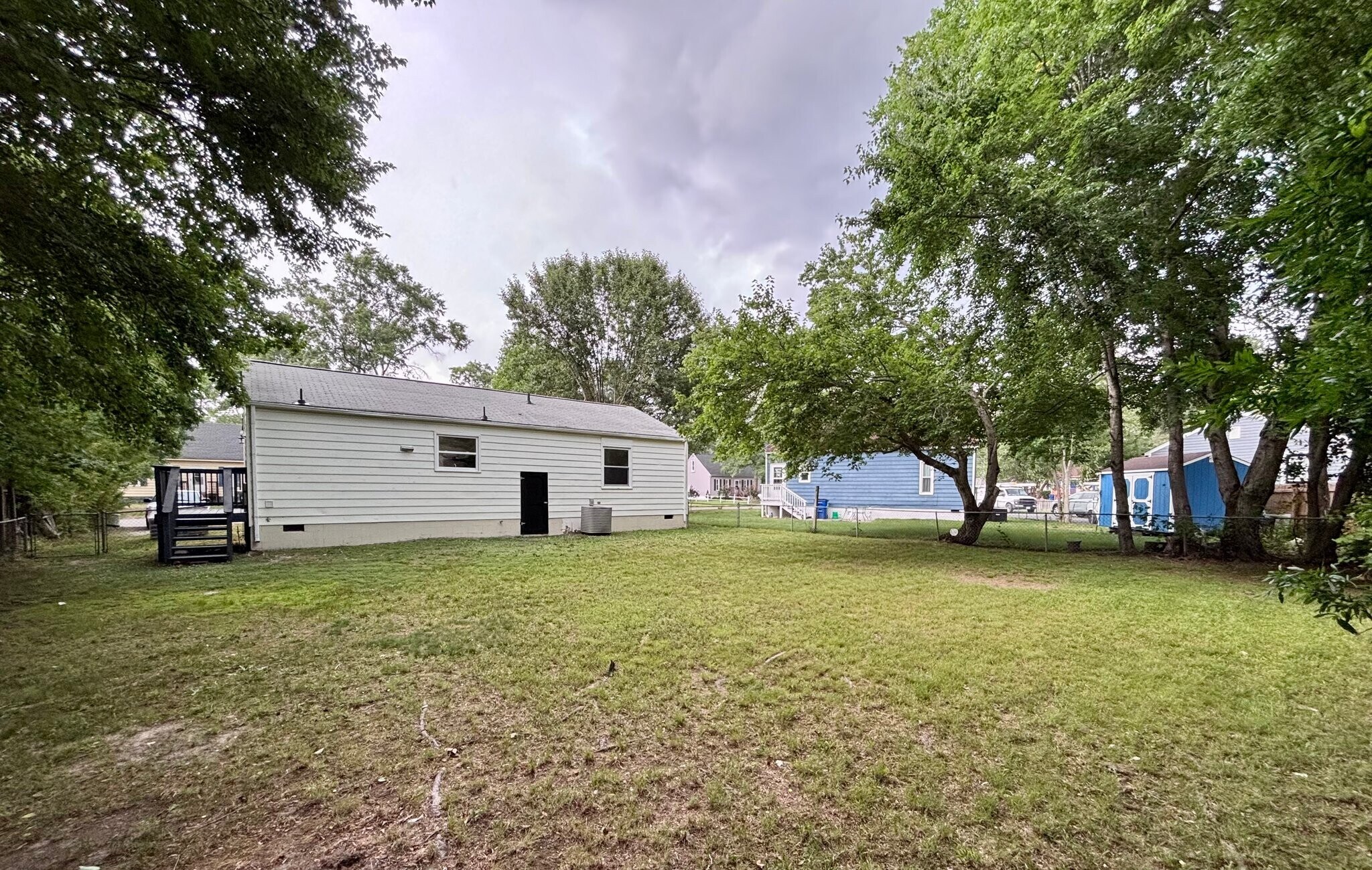 Building Photo - 6317 Phobus Dr