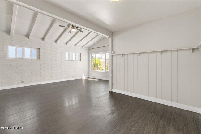 Building Photo - 4517 N 10th Ave