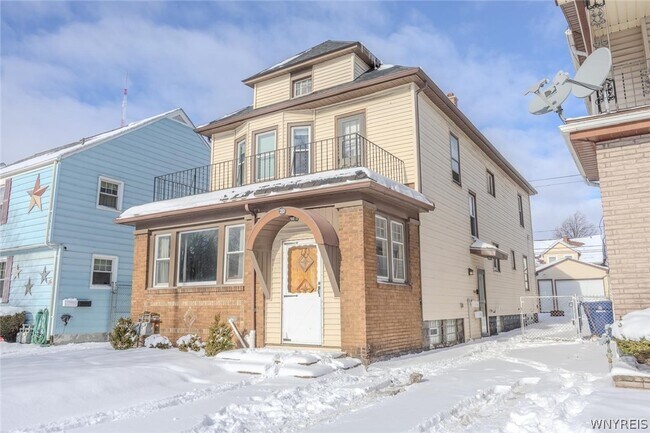 Building Photo - 20 Tacoma Ave