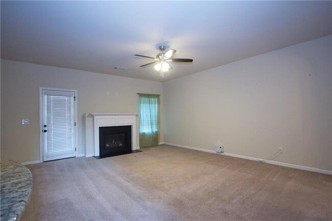 Building Photo - 793 Kaitlyn Dr