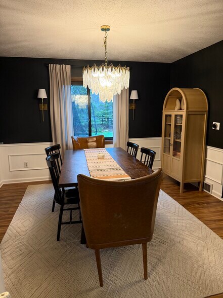 Dining room - 758 Cricket Ln