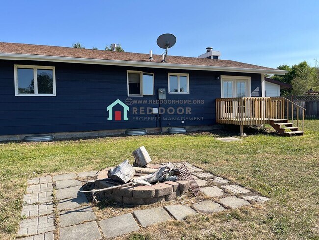 Building Photo - 5101 Silverwood Ct