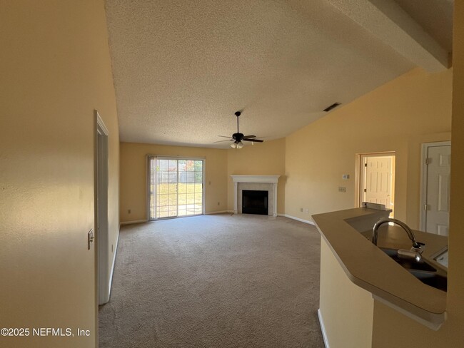 Building Photo - 11940 Canterwood Dr