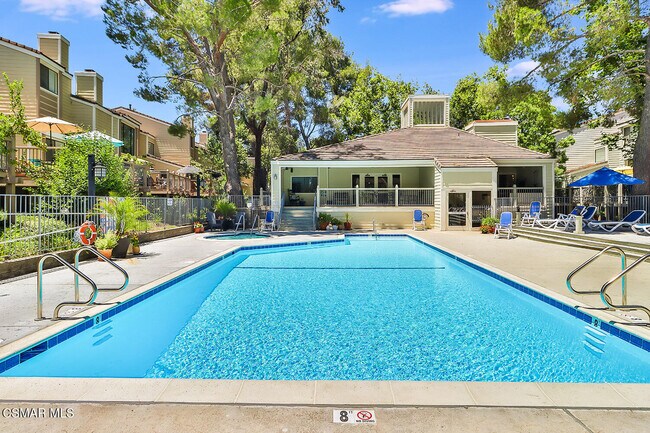 Building Photo - 1208 Westlake Blvd