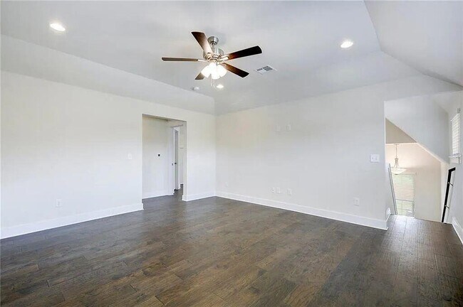 Building Photo - 13501 Metric Blvd