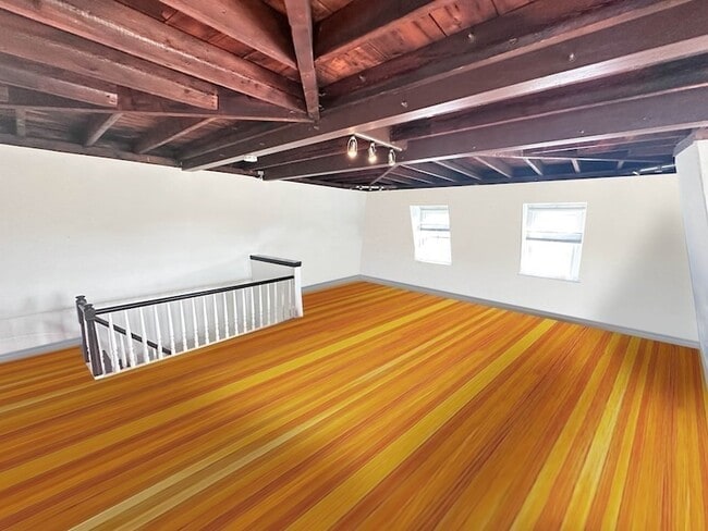 Building Photo - 83 Thorndike St